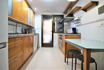 Ático de alquiler en Nueva Andalucía