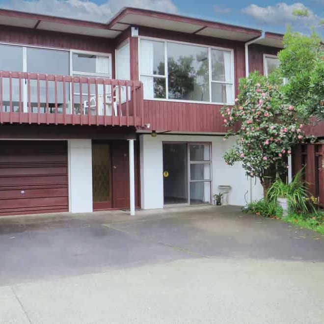 Remuera, 3 bedrooms, $690 - Photo 1