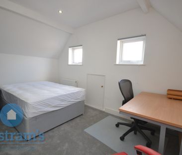 1 bed Shared House for Rent - Photo 3