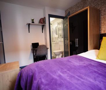 5 bedroom terraced house to rent - Photo 5