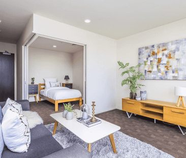 Elevated City Centre Two-Bed - Photo 1