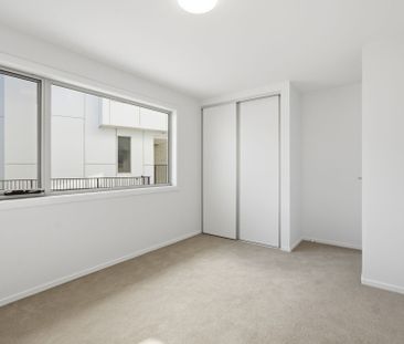 1/8 Cherrington Dr, Tranmere - Photo 1