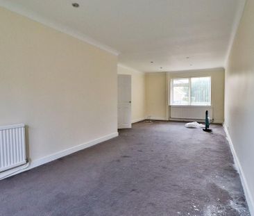 4 bedroom detached house to rent - Photo 1