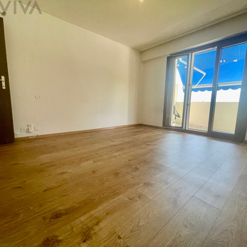 Ensoleillé avec une jolie vue sans vis-à-vis - Photo 1