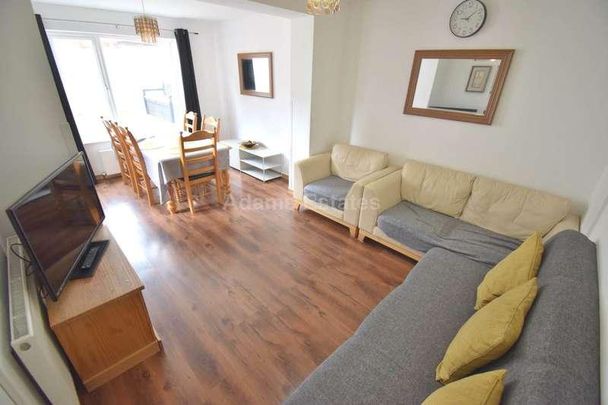 Whitley Wood Road, Reading, RG2 - Photo 1