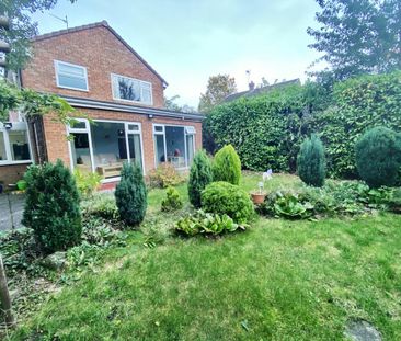 3 bedroom detached house to rent - Photo 4