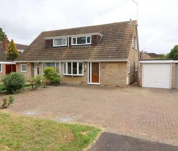 Dunstall Road, Barton Le Clay, Bedfordshire, MK45 - Photo 2
