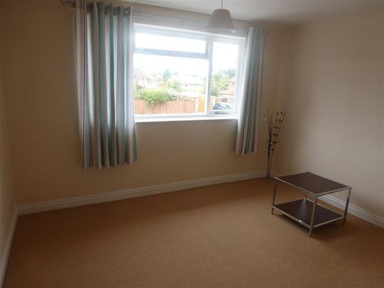NewZealandLane, Duffield, BELPER - Photo 1