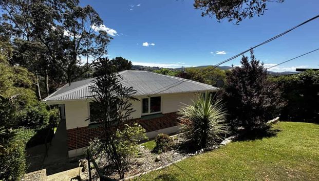 Immaculate inside and out! - Photo 1