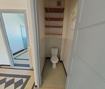 Location Appartement 2 pièces 81m² ROMANS SUR ISERE 26100 - Photo 6