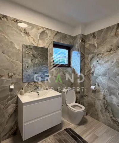 Ap Nou,Spațios | Prima Închiriere | 2 Nivele | Curte Priva - Fotografie 5