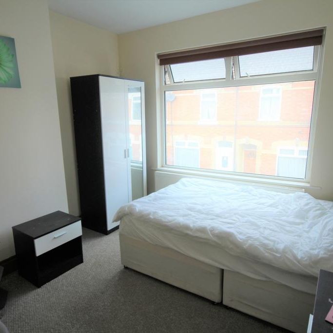 1 bedroom house of multiple occupation to rent - Photo 1