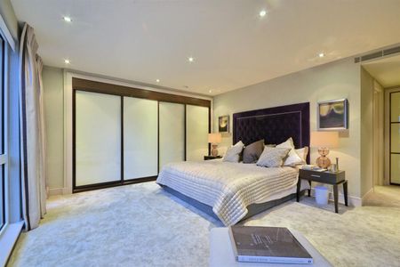 Doulton House, Chelsea Creek, Fulham, SW6 - Photo 4