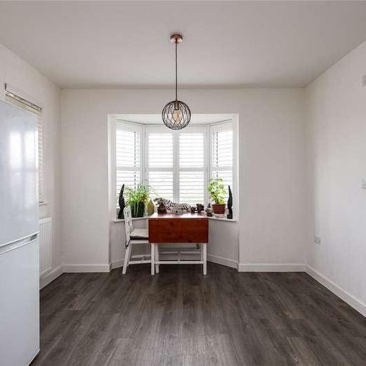 Spring Grove, Bapchild, Sittingbourne, Kent, ME10 - Photo 1