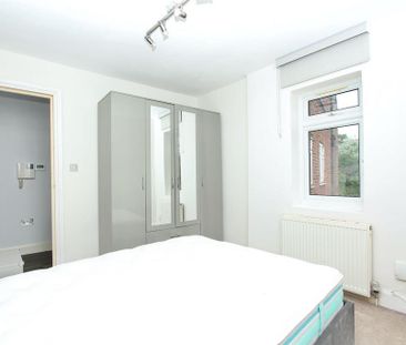 2 bedroom apartment to rent - Photo 6