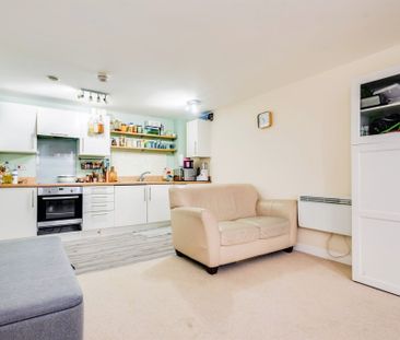 Harding Street, Swindon - Photo 3