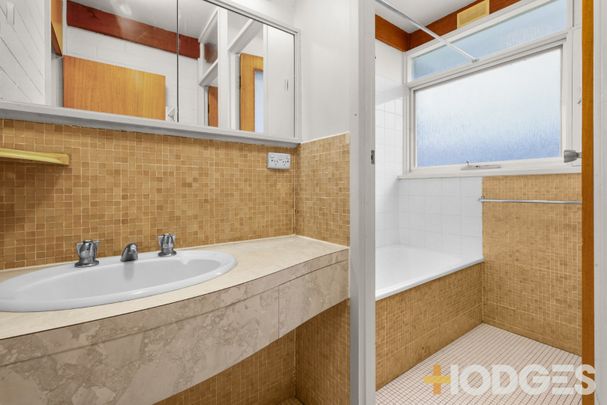 Perfect Location in Beaumaris - Photo 1