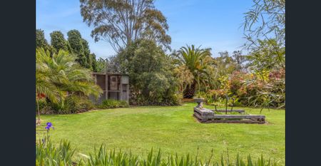 Cool Living On Coppards Acreage - Photo 3