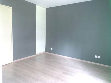 T1 - 39 quai de la Graille Grenoble - Photo 2