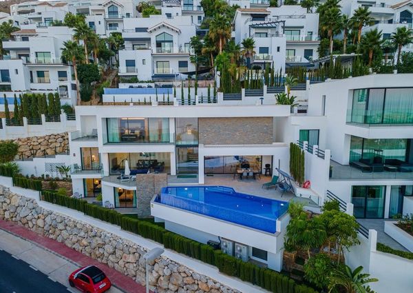 Benalmádena, Andalusia 29630