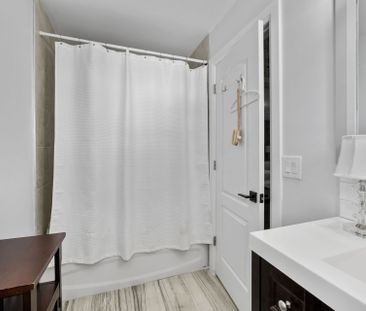 For Lease - 254 St Andrews Lane, Cobourg, Ontario - Photo 3