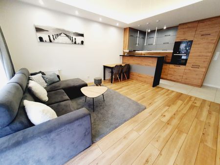 Do wynajęcia | 4 pokoje | Leszczyńska | Kielce - Zdjęcie 2