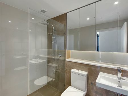 Beautiful 1 Bedroom Apartment ! - Photo 5