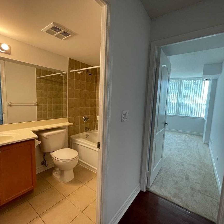 For Lease - 1 Elm Drive Unit# 308, Mississauga, Ontario - Photo 1