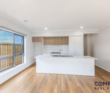 Brand New 4 Bedroom Home - Photo 5