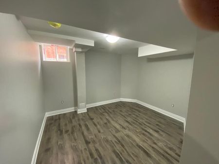 For Lease - 90 Peace Valley Crescent, Brampton, Ontario - Photo 4