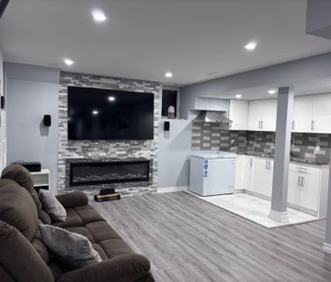 For Lease - 4272 Murvel Avenue Unit# Lower, Burlington, Ontario - Photo 5