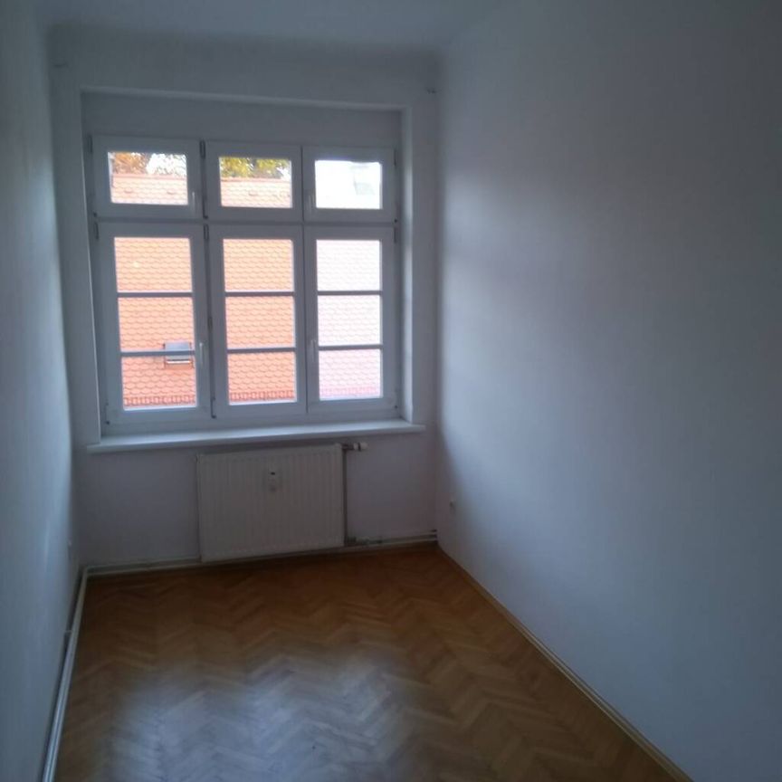 Koffer packen und einziehen! 3 Zimmer Wohnung mit Balkon - Foto 1