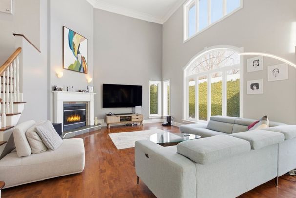 Maison à étages à louer - Rosemère - Photo 1