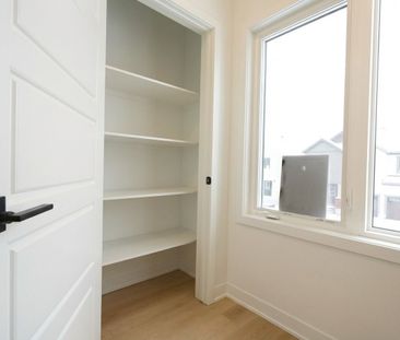 For Lease - 425 Mortar Terrace, Kanata, Ontario - Photo 4