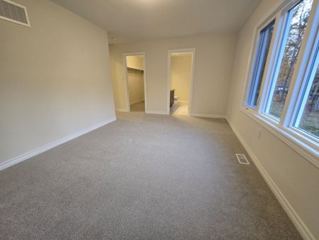 For Lease - 115 Beechwood Forest Lane, Gravenhurst, Ontario - Photo 3