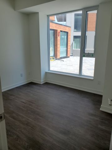 For Lease - 2 David Eyer Road Unit# 229, Richmond Hill, Ontario - Photo 3