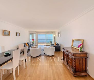 Exceptional apartment for rent – First line of Lake Geneva - Photo 2