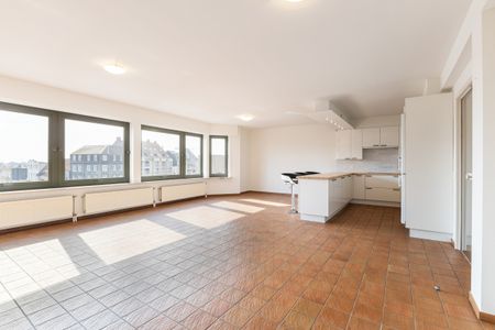 HUREN | Ruim, lichtrijk appartement, 2 slaapkamers en garage - Foto 4