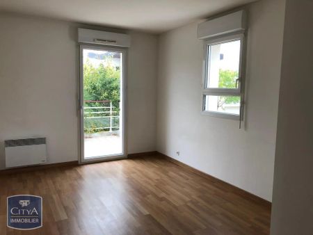 Appartement à louer 3 pièces 72.39m² - Photo 2