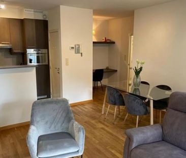 Proche de la Maison Communale, beau rez-de-chaussée meublé de 2 cha... - Foto 5