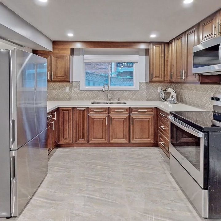 For Lease - 32 Westmoreland Court, Markham, Ontario - Photo 1