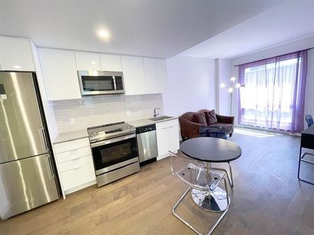 1182 Rue Crescent - Photo 3