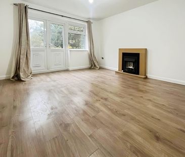 2 bedroom end of terrace house to rent - Photo 4