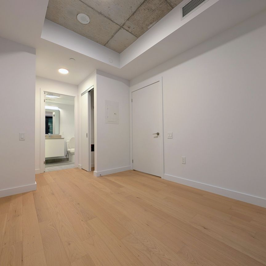 For Lease - 1720 Bayview Avenue Unit# 413, Toronto, Ontario - Photo 1