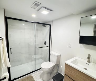 1117 Apolune Street N #B - Photo 6