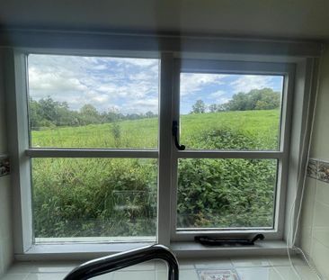 2 bedroom semi-detached house to rent - Photo 6