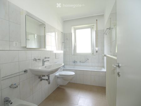 Affitto 2.5 locali al 2. piano zona tranquilla e vista lago - Photo 5
