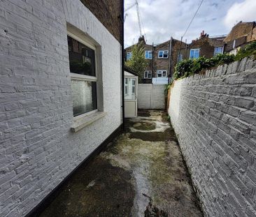1 bedroom terraced house to rent - Photo 6