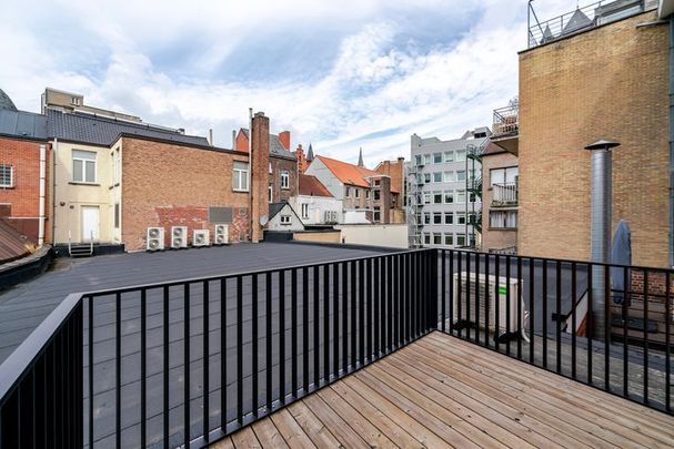 Appartement te huur - Photo 1