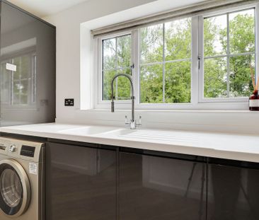 Langdale Avenue, Harpenden, Hertfordshire, AL5 5QU - Photo 4